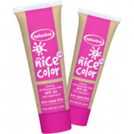 /products/proteccion-solar-spf-50-con-color-%c2%a1%c2%a1gratis-1-neceser-con-frase%21%21/